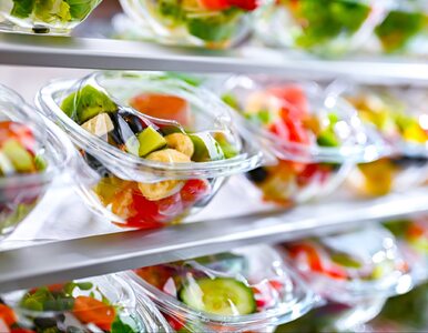 Miniatura: Ile mikroplastiku zjadasz z obiadem? Te...