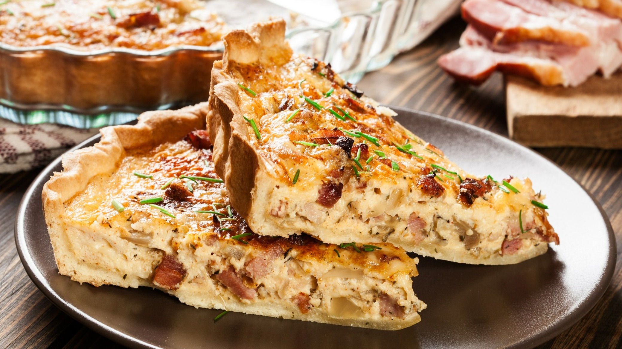 Quiche Lorraine Z Przepisu Ewy Wachowicz Pyszna Tarta Wytrawna Smaki Pl