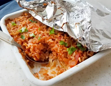 Miniatura: Zamiast zawijać, mieszam kapustę z surowym...