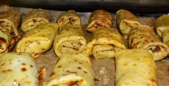 Miniatura: Nie smażę już krokietów. Zawijam naleśniki...