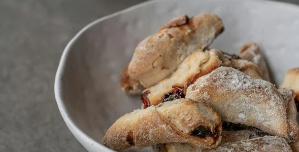 Miniatura: Te kruche rogaliki zawsze jadłam u babci....