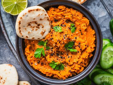 Miniatura: Jeden słoik, parę aromatycznych dodatków i...