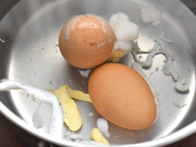 Miniatura: Jajko pęka podczas gotowania? Przestrzegaj...