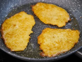 Miniatura: Chrupiące placki bez tarcia ziemniaków....