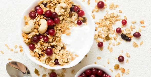 Miniatura: Ani woda, ani mleko. Do owsianki dodaję...