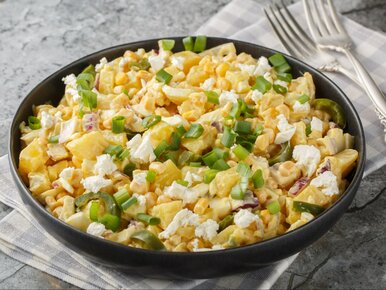 Miniatura: Ta sałatka ziemniaczana syci, ale nie...