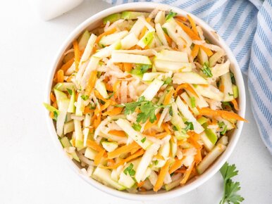 Miniatura: Do surówki z kapusty dorzuciłam soczysty...