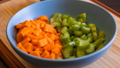 Miniatura: Dwa warzywa i jeden owoc. To podstawa...