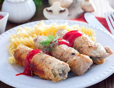 Miniatura: Schab zwijam z tym farszem. Roladki są...
