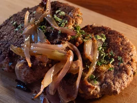 Miniatura: Ten kotlet był hitem PRL-u. Tylko mielony,...