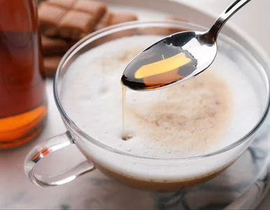 Miniatura: Nie cukier i nie miód. Kawę i herbatę...