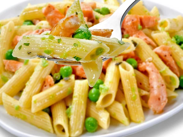 Miniatura: Kroję łososia i łączę z 3 składnikami. Ten...