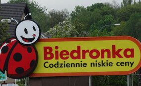 Miniatura: W Biedronce 1+1 i 3+3 gratis. Zakupy za...