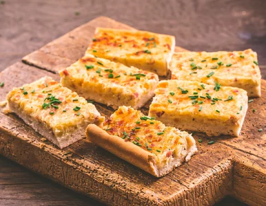 Miniatura: Cebula i boczek na cieście? Brzmi dziwnie,...