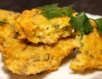 Miniatura: Z wczorajszego ryżu robię chrupiące...