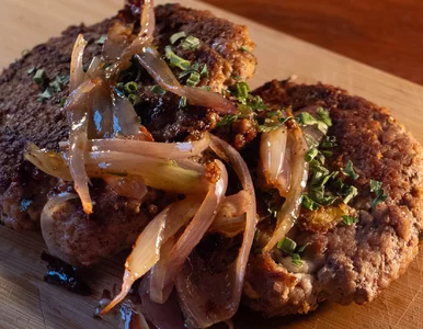 Miniatura: Ten kotlet był hitem PRL-u. To tylko...