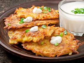 Miniatura: Placki ziemniaczane na grubych oczkach....