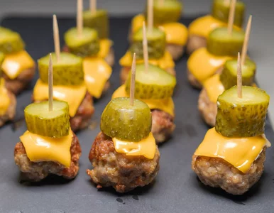 Miniatura: Zamiast klasycznych koreczków na Sylwestra...