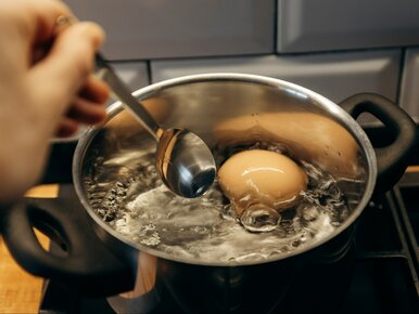 Miniatura: Pękająca skorupka i płynne białko? Rozmiar...