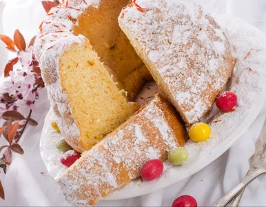 Miniatura: Na Wielkanoc piekę babkę z samych żółtek....