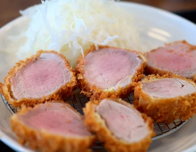 Miniatura: Z tą panierką polędwiczka wychodzi...