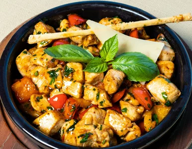 Miniatura: Żaden zwykły kurczak curry. Ta lekka...