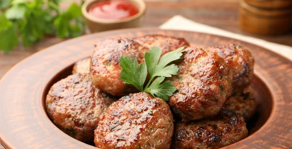 Miniatura: Dodaj ten płyn do mielonych. Będą idealnie...