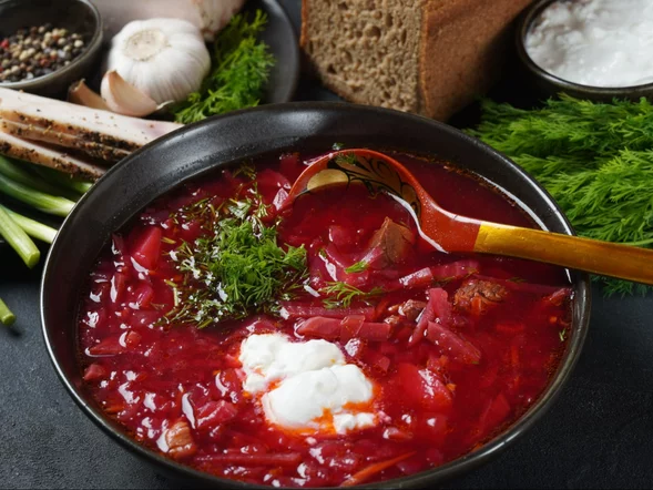 Miniatura: Ścieram buraki i dodaję parę składników....