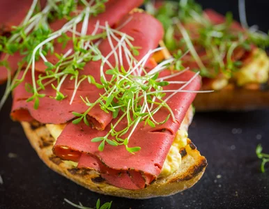 Miniatura: Bez grama mięsa, a wygląda jak prawdziwa....