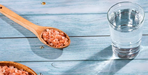 Miniatura: Wsyp szczyptę do ciepłej wody i poczekaj...