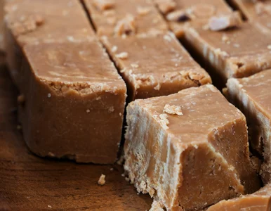 Miniatura: Nie gotuję mleka godzinami. Z masła...