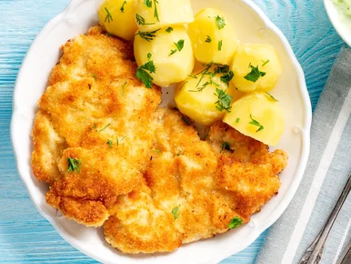 Miniatura: Ścieram na tarce i nacieram schabowe....