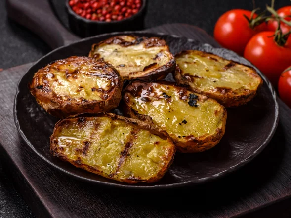 Miniatura: Tak przygotowane ziemniaki do obiadu są...