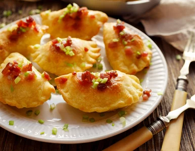 Miniatura: Ciasto na świąteczne pierogi robię szybką...