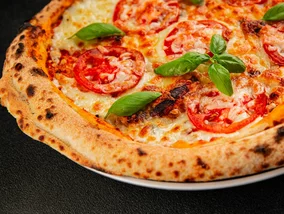 Miniatura: Pizza nie wychodziła jak z restauracji....