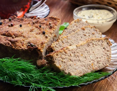 Miniatura: Wielkanocny pasztet wyjdzie aksamitny, jak...