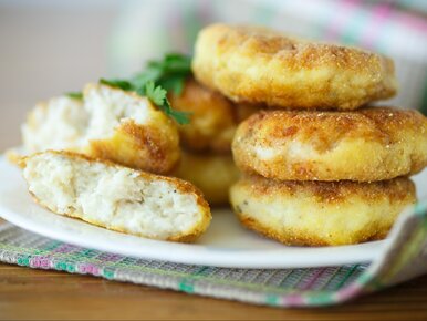 Miniatura: Dodaję 2 łyżki do rybnych mielonych....