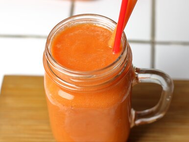 Miniatura: Ten koktajl ratuje mnie przy drapaniu w...