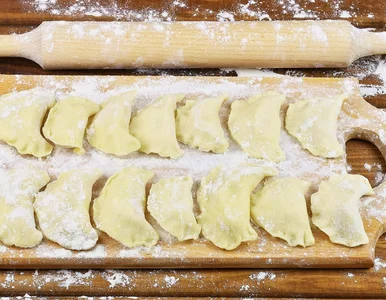 Miniatura: Te postne pierogi sprawdzają się nie tylko...