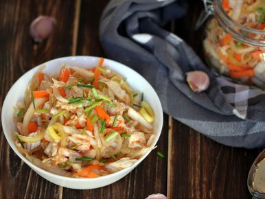 Miniatura: Wszyscy pytają, co dodaję do surówki z...