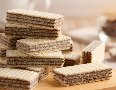 Miniatura: Wafle tortowe przekładam masą z 2...