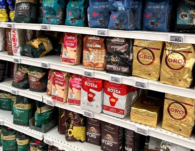 Miniatura: Po pracy pędzę do Aldi po włoską kawę. 50%...