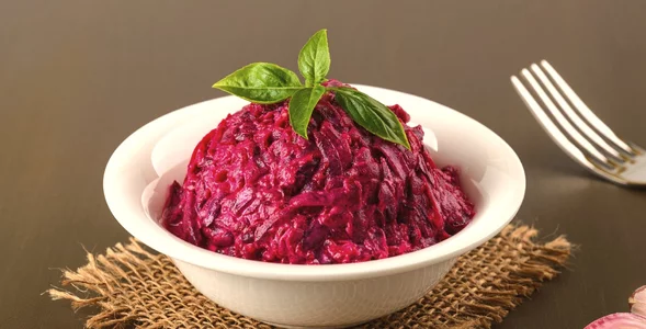 Miniatura: Ścieram na tarce i dodaję 2 składniki....