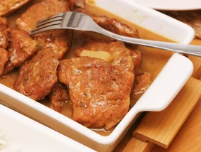 Miniatura: Karkówkę piekę w naturalnym sosie. Trudno...