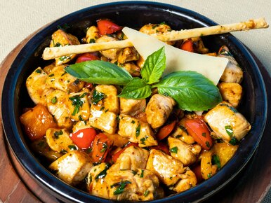 Miniatura: Żaden zwykły kurczak curry. Ta lekka...