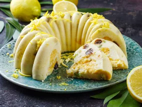 Miniatura: Lekka babka wielkanocna z owocami. Prosta,...