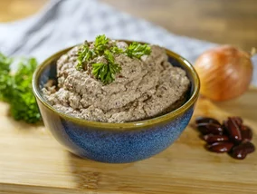 Miniatura: Ta pasta wygrywa z wędliną na kanapkach....