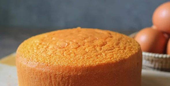 Miniatura: Biszkopt piekę tylko w tej temperaturze....