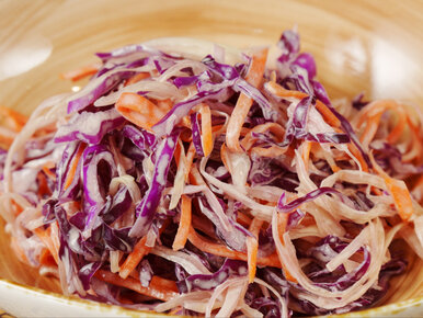 Miniatura: Zamiast białej kapusty biorę czerwoną. Ten...