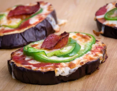 Miniatura: Nie piekę już pizzy na cieście. Ten lekki...